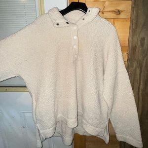 Aerie cream Sherpa